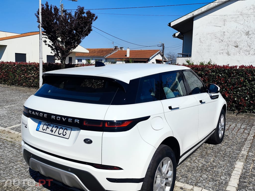Land Rover Evoque P300