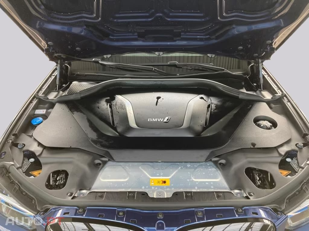 BMW iX3 Impressive I.V.A DEDUTÍVEL 