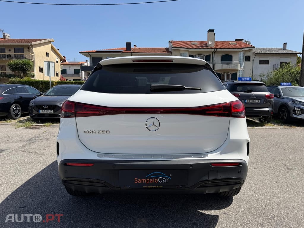 Mercedes-Benz EQA 250 AMG Line