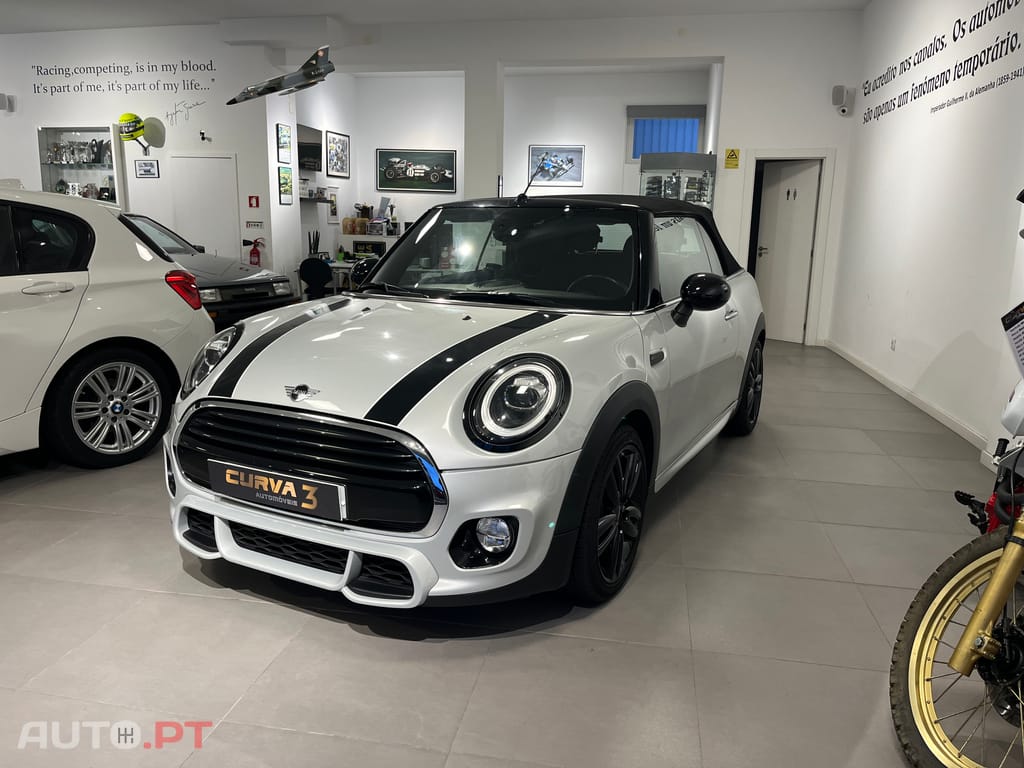 MINI Cabrio Cooper Premium Extra JCW Auto