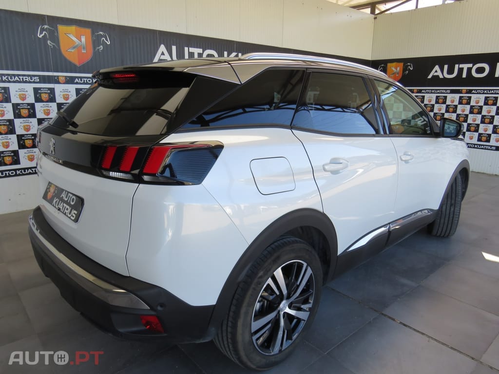 Peugeot 3008 1.5 BlueHDi Allure EAT8