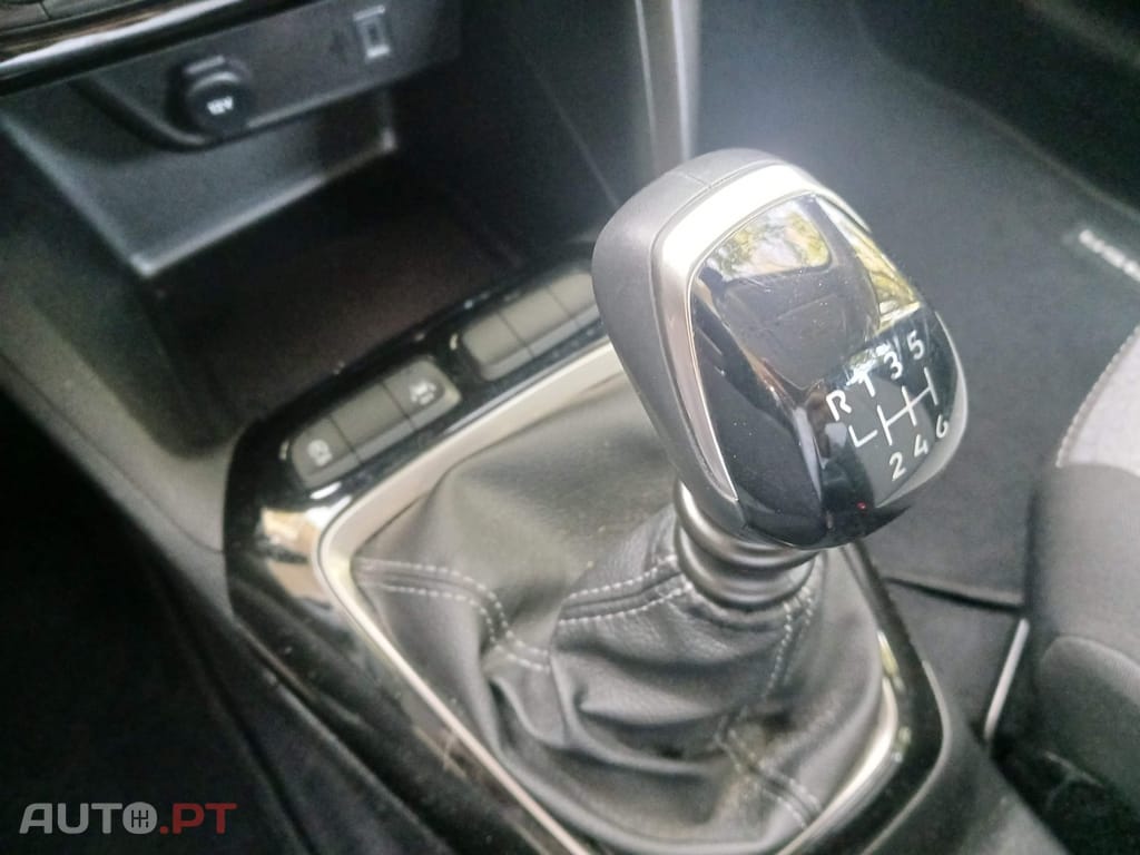 Opel Corsa 1.2 T Elegance