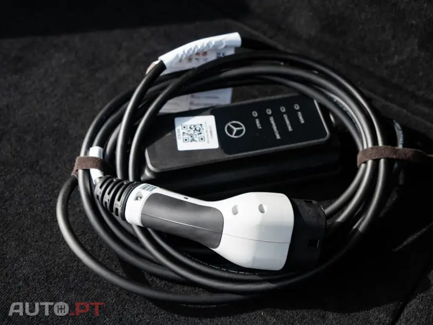 Mercedes-Benz E 300 300de 9G-Tronic AMG Line