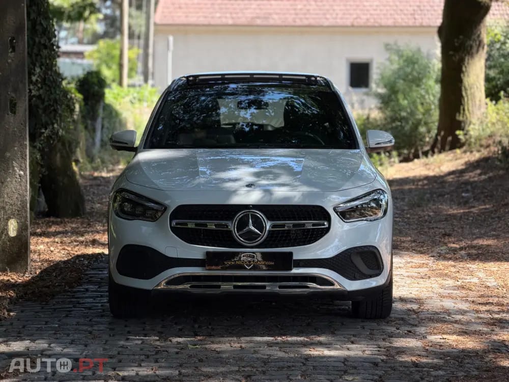 Mercedes-Benz GLA 250 e 8G-DCT Special Edition