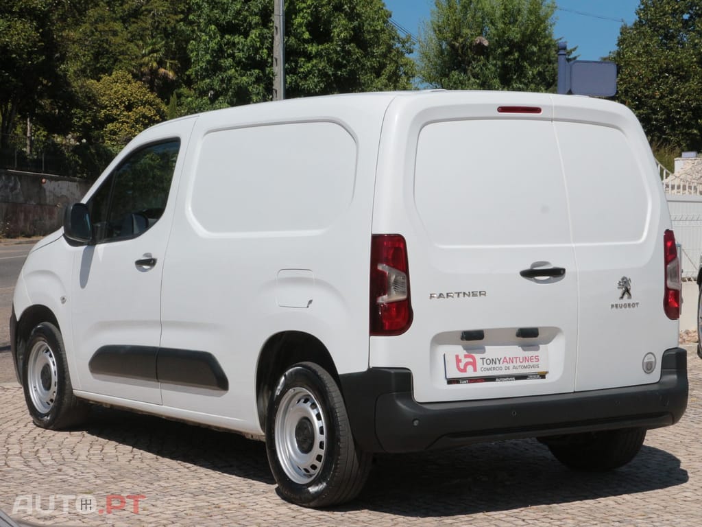 Peugeot Partner 1.6 BlueHDi L1 Premium 3L