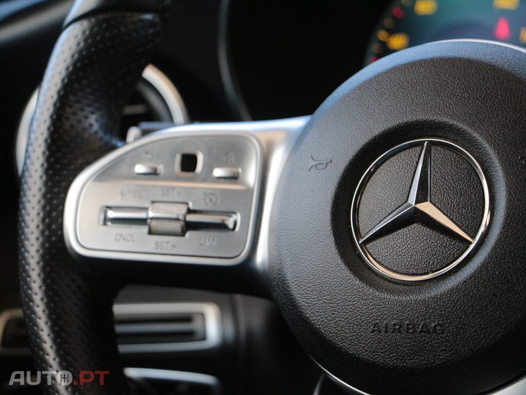 Mercedes-Benz C 300 de AMG Line