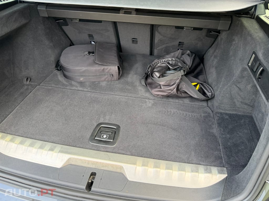 BMW 320 e Corporate Edition Auto