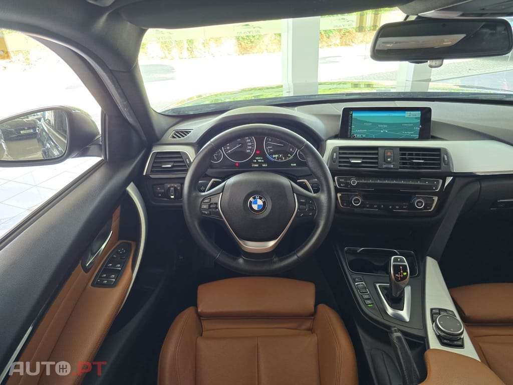 BMW 335 d Touring xDrive Line Sport