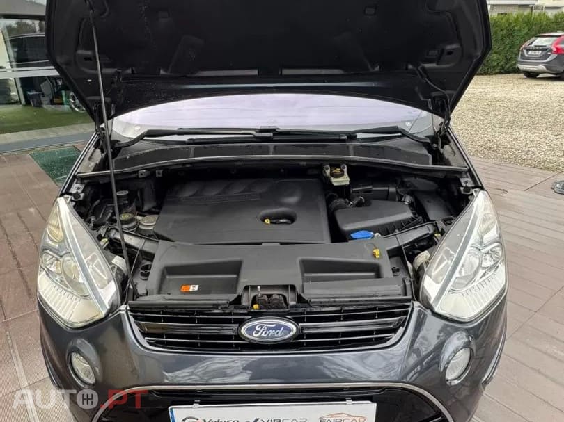 Ford S-Max 2.0 TDCi Titanium 7L