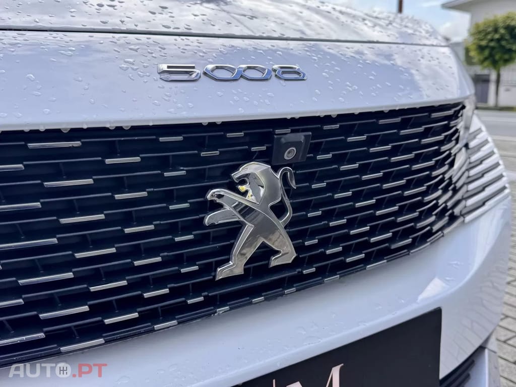 Peugeot 5008 1.5 BlueHDi Allure EAT8