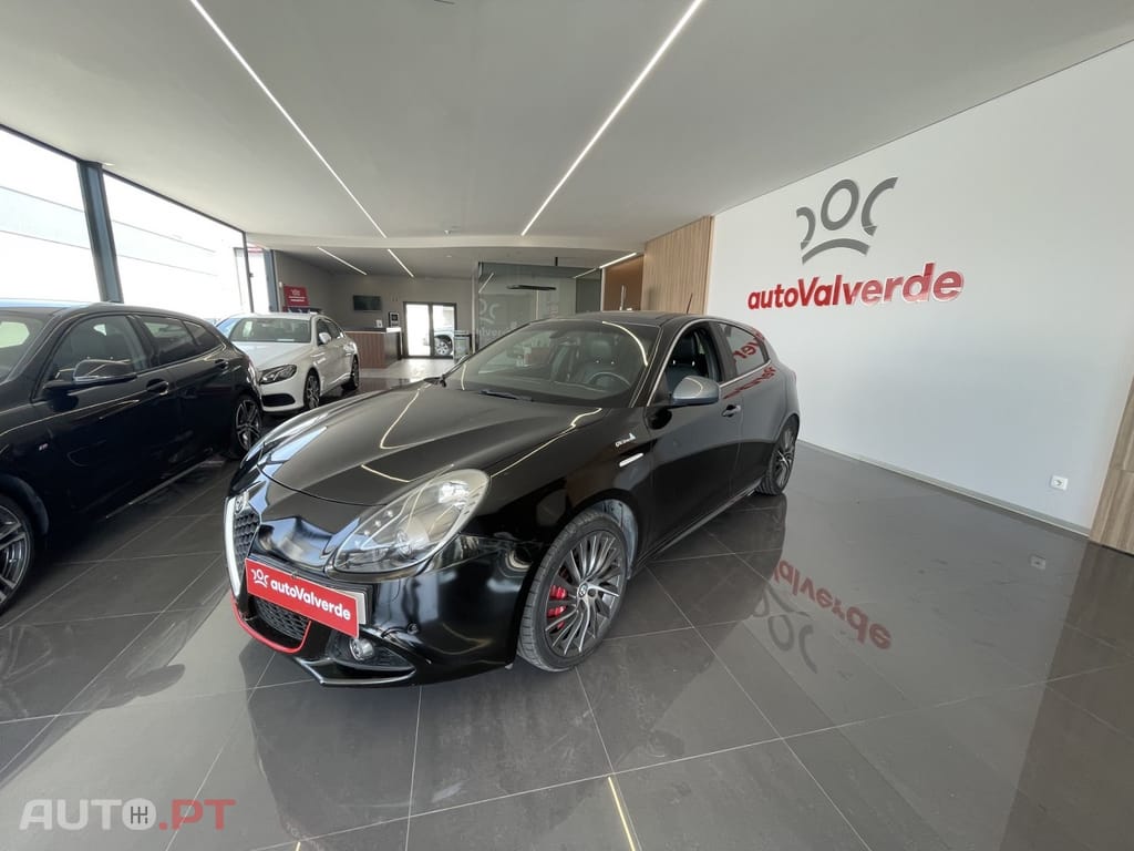 Alfa Romeo Giulietta 2.0 JTDm Exclusive J18