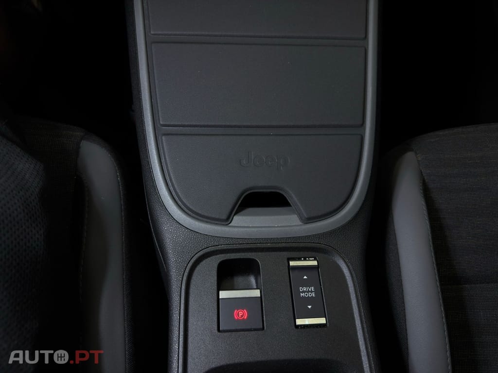 Jeep Avenger 54 kWh Longitude
