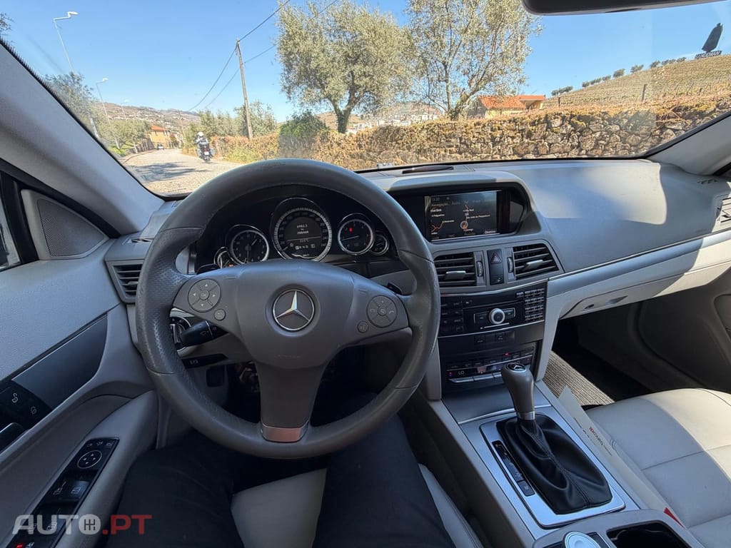 Mercedes-Benz E 250 CDI Avantgarde BlueEfficiency