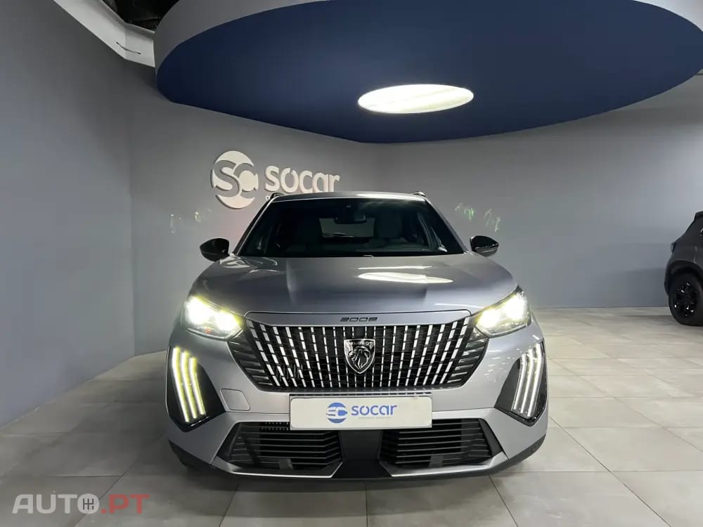 Peugeot 2008 1.2 Hybrid Allure e-DCS6
