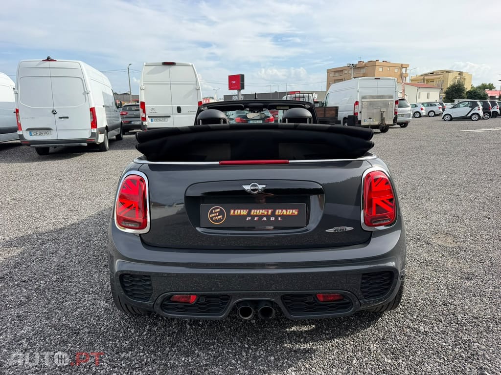 MINI Cabrio John Cooper Works