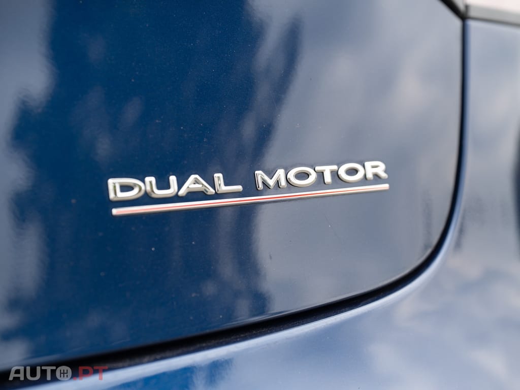 Tesla Model 3 Performance Dual Motor AWD