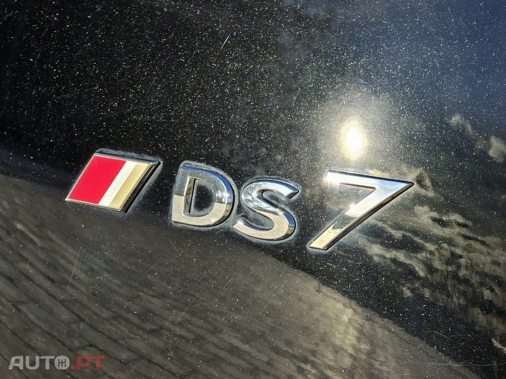 DS DS7 Crossback E-Tense Performance Line+ EAT8