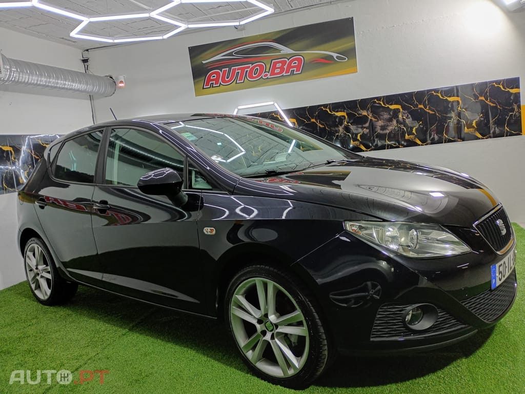 SEAT Ibiza 1.6 TDI Reference — fotografia 10