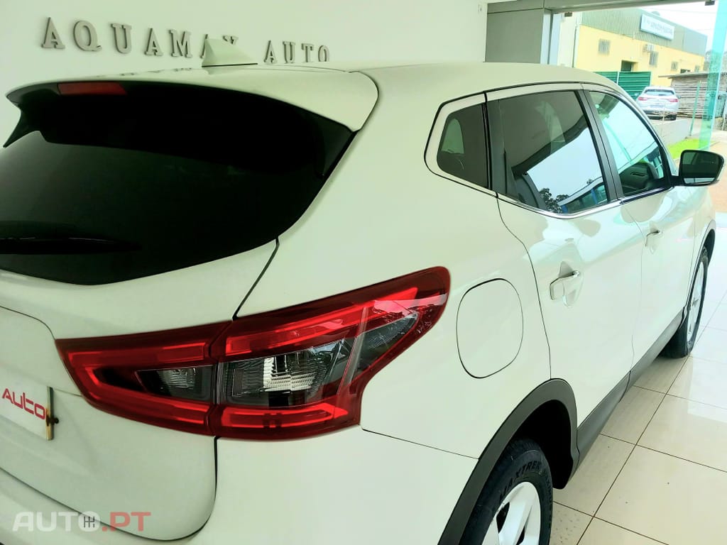 Nissan Qashqai 1.5 dCi N-Connecta Led