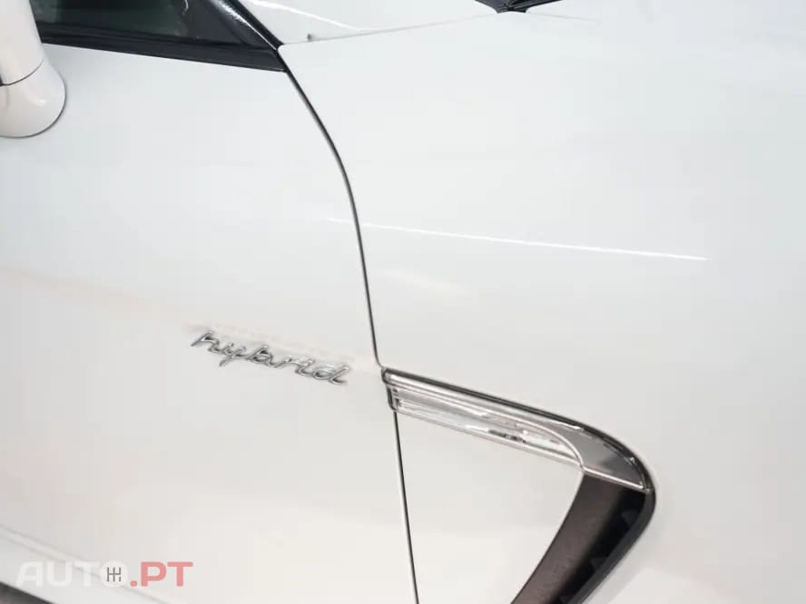 Porsche Panamera S Hybrid