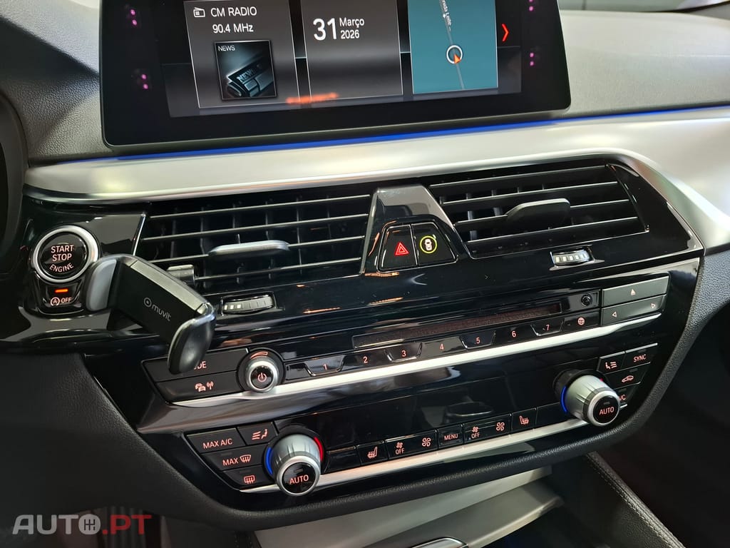 BMW 520 Luxury Line Auto