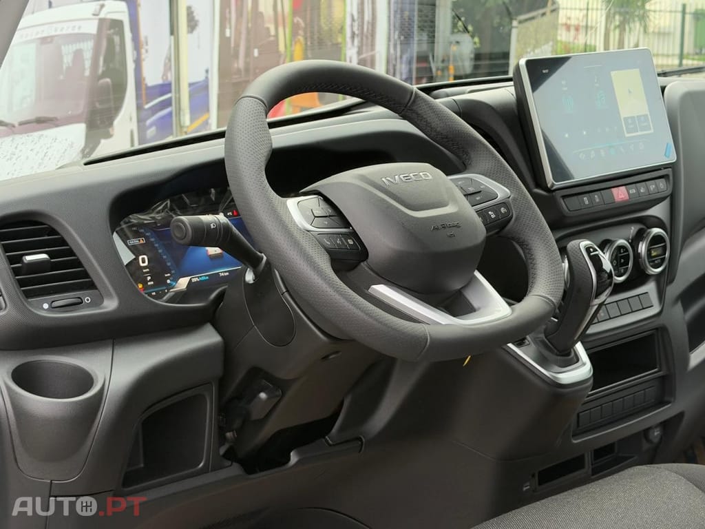 Iveco Daily 35 C 180  L 5  H 3