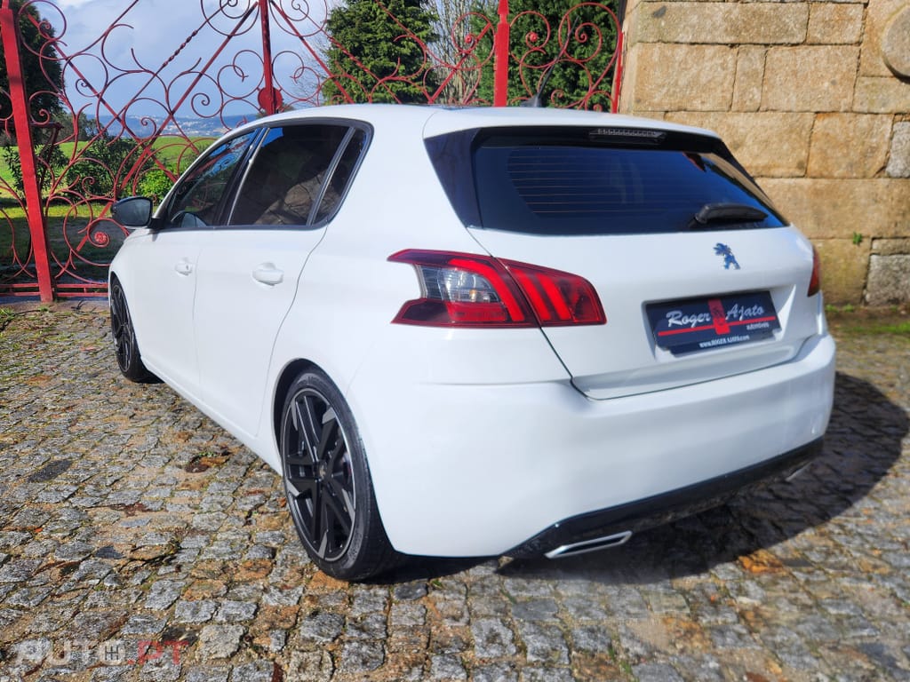 Peugeot 308 1.5 BlueHDi Business Line