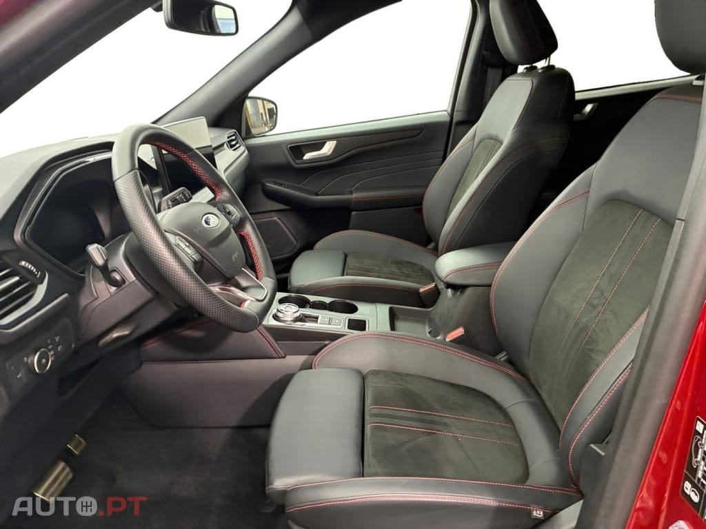 Ford Kuga 2.5 FHEV Powershift