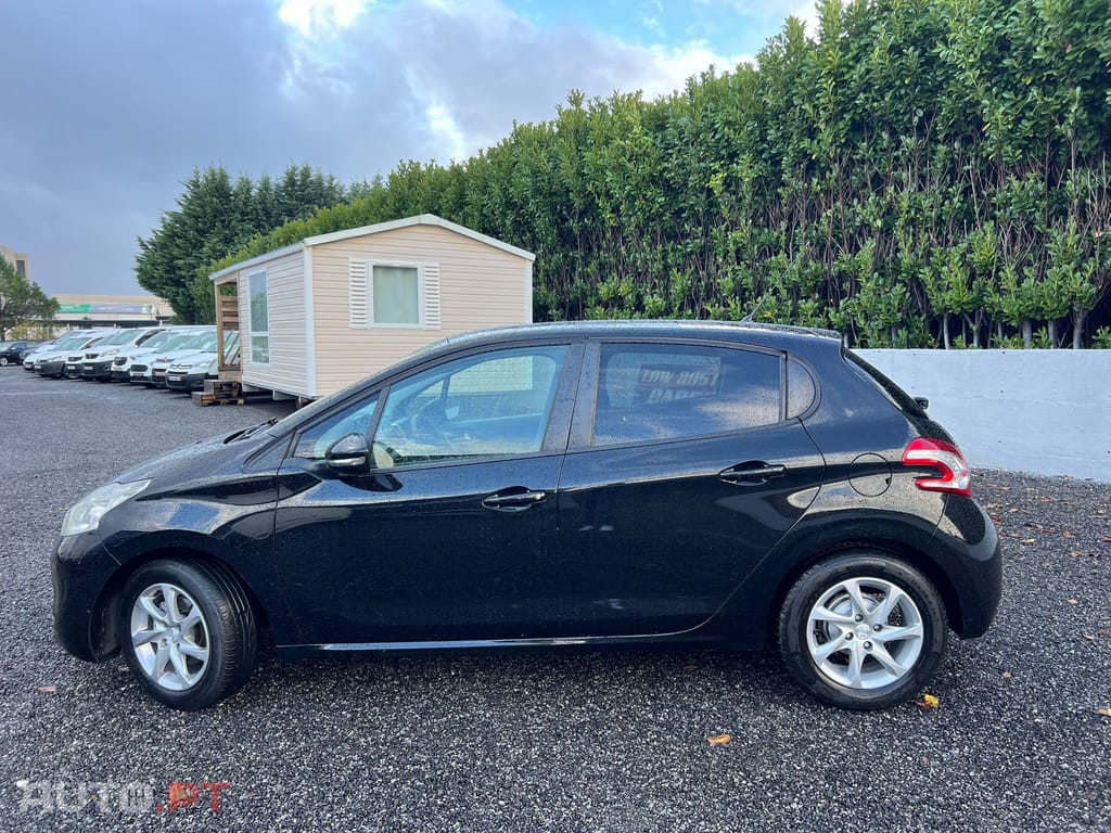 Peugeot 208 1.2 PureTech Active