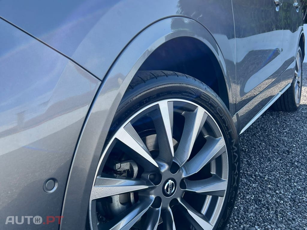 Nissan Qashqai 1.3 DIG-T Tekna Bose