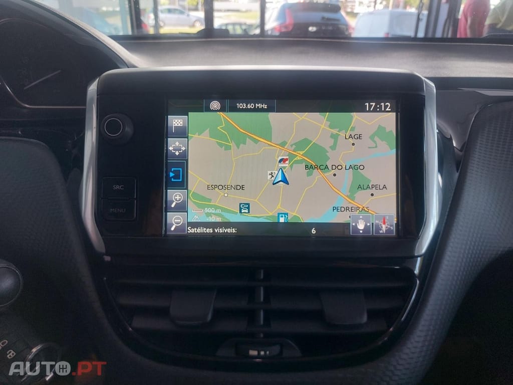 Peugeot 2008 1.2 PureTech Allure