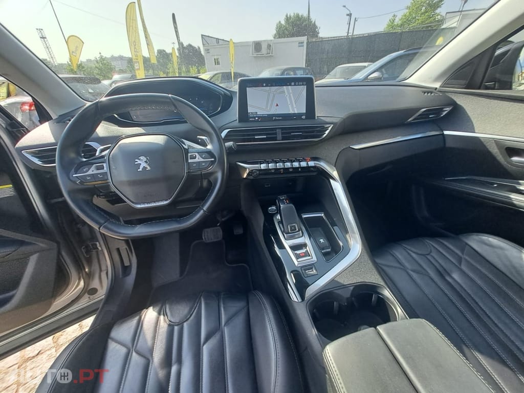 Peugeot 5008 1.5 BlueHDi Allure Pack EAT8