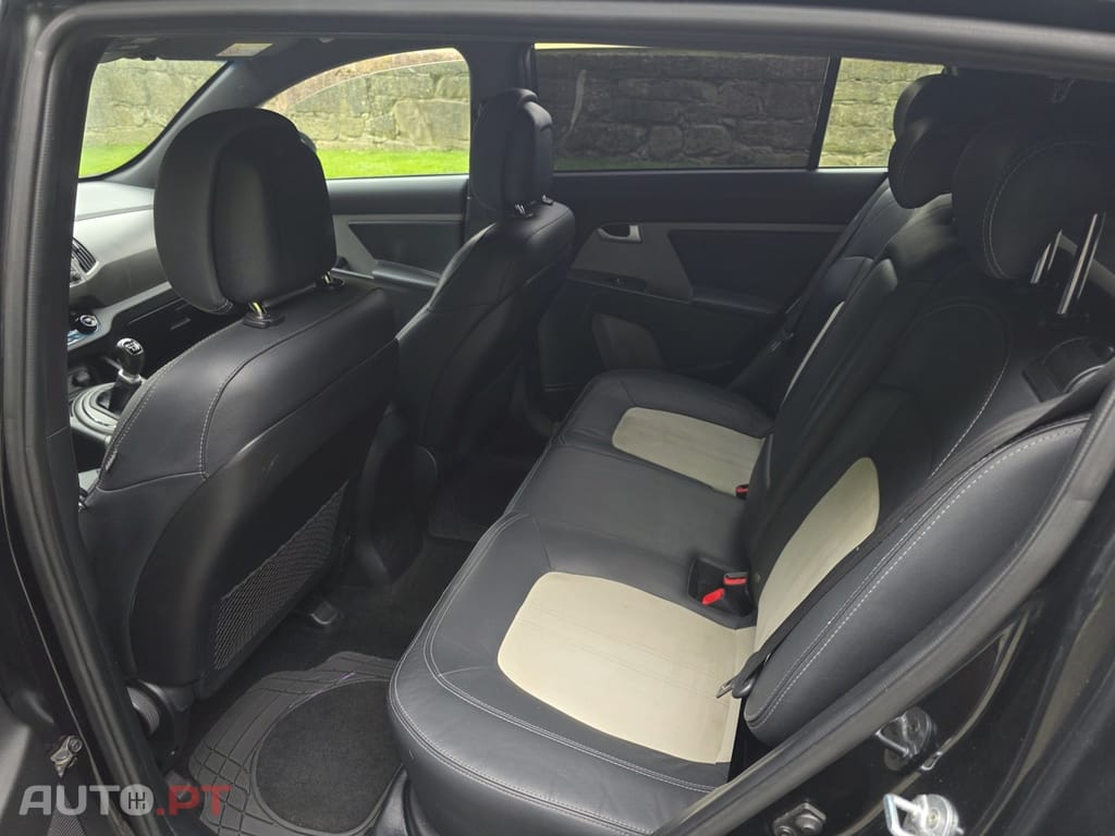 Kia Sportage 1.7 CRDi ISG Nav Line