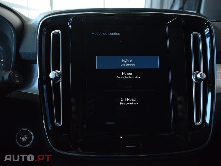 Volvo XC40 1.5 T5 PHEV R-Design Expression