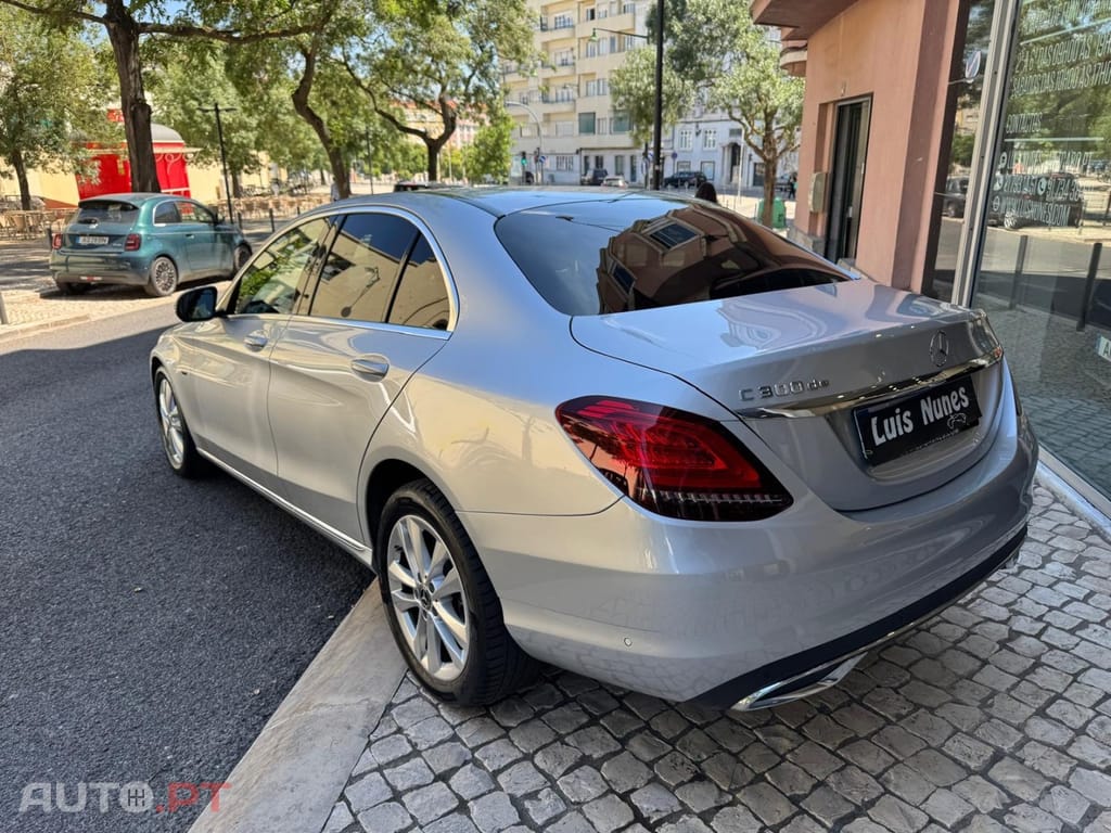 Mercedes-Benz C 300 de Avantgarde