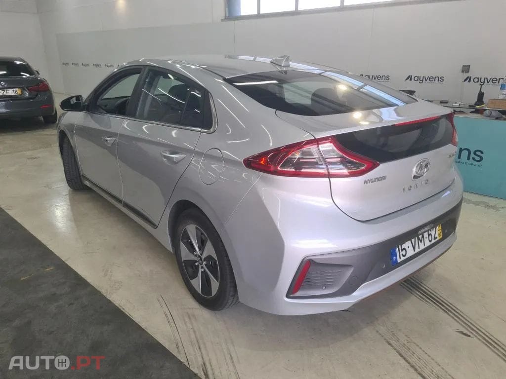 Hyundai Ioniq EV 28kWh Eletric Tech