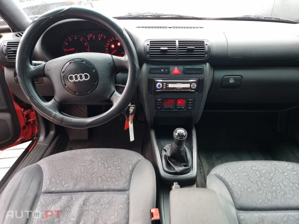 Audi A3 1.6