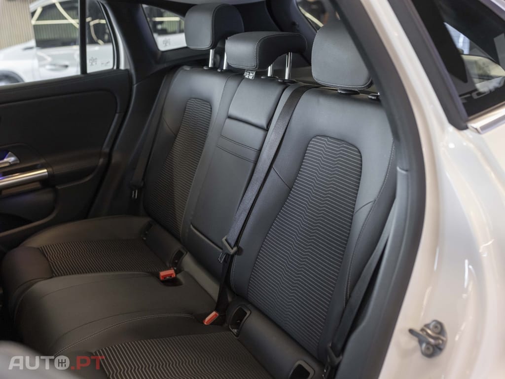 Mercedes-Benz EQA 250+