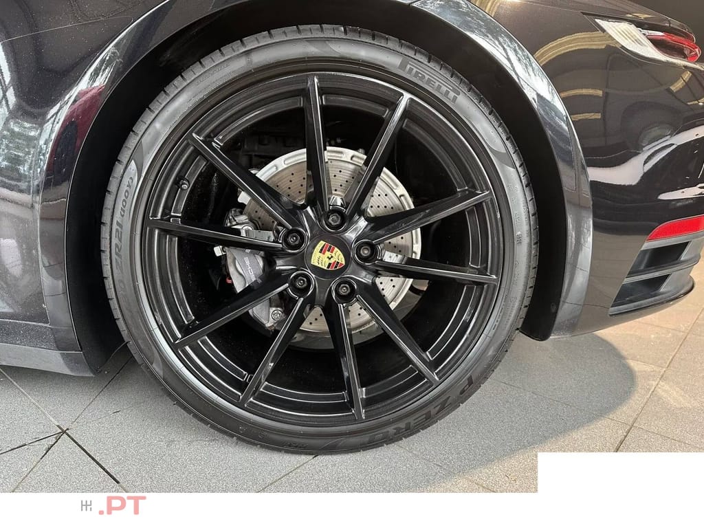 Porsche 992 CoupÃ©