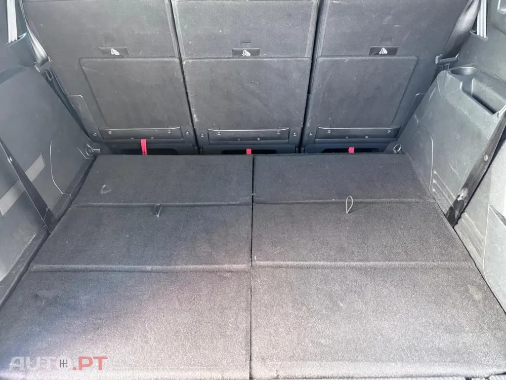 Peugeot 5008 1.2 PureTech Allure EAT8