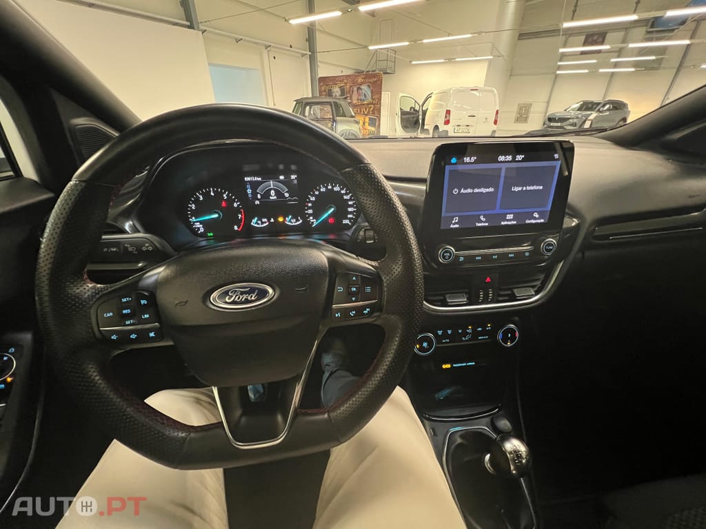 Ford Puma 1.0 EcoBoost MHEV ST-Line