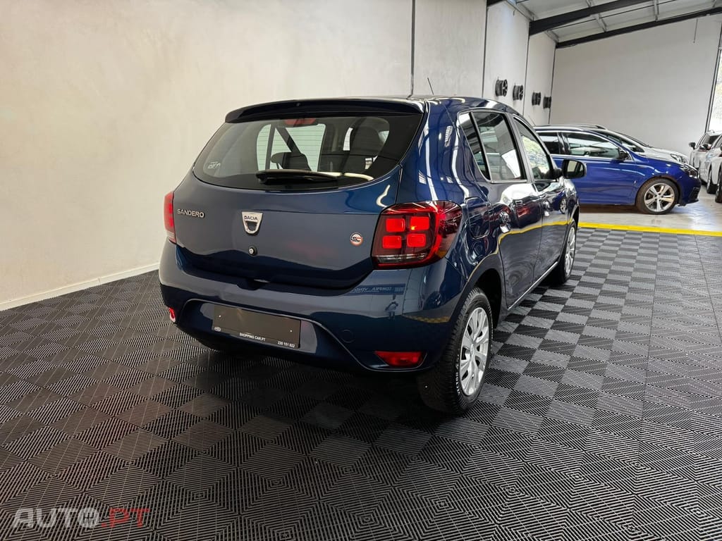 Dacia Sandero 1.0 SCe Essential