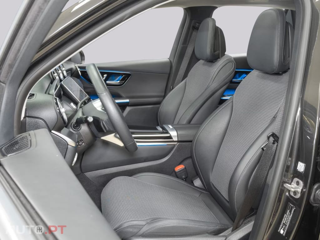 Mercedes-Benz GLC 300 I.V.A DEDUTÍVEL e 4M Avantgarde