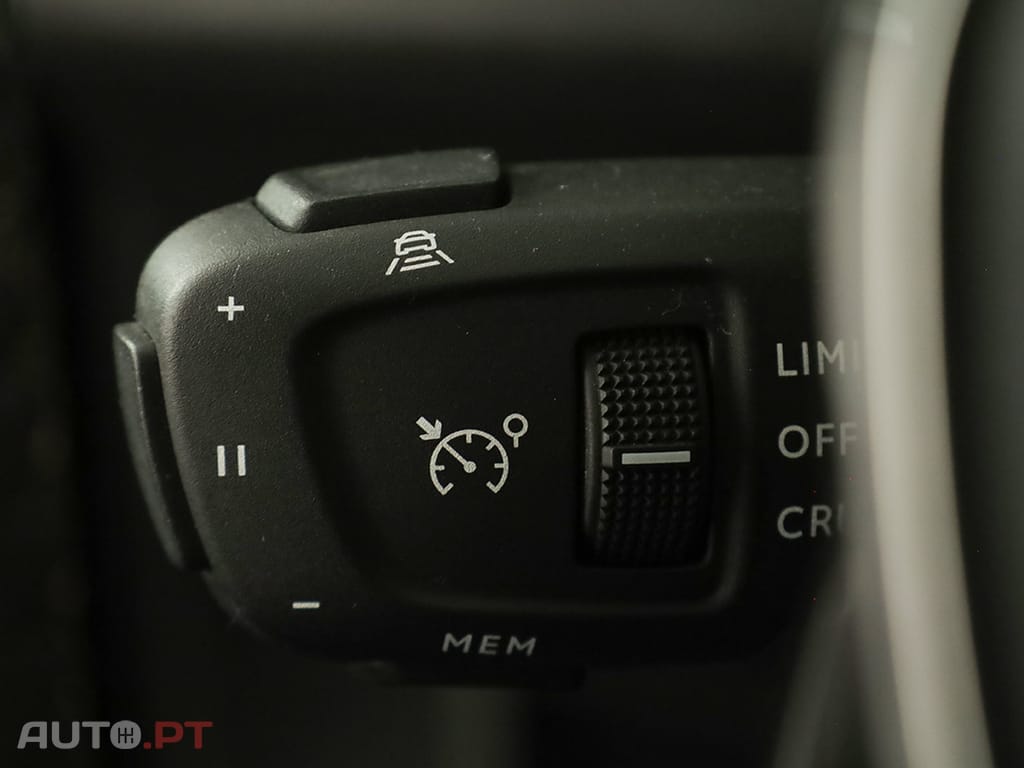 Peugeot 3008 3008 1.2 PureTech GT EAT8