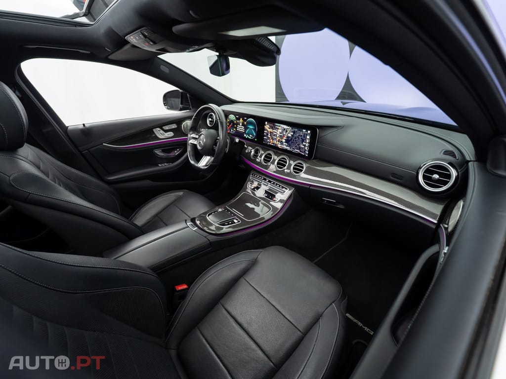 Mercedes-Benz E 300 de AMG Line