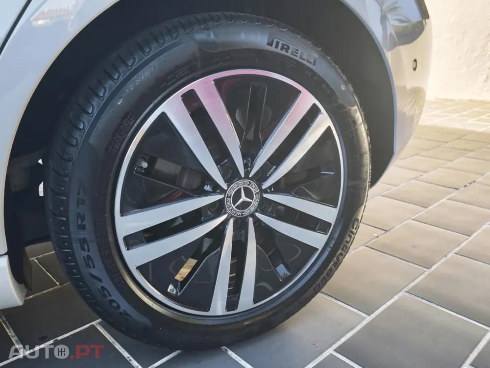 Mercedes-Benz A 250 e 8G-DCT Progressive Advanced