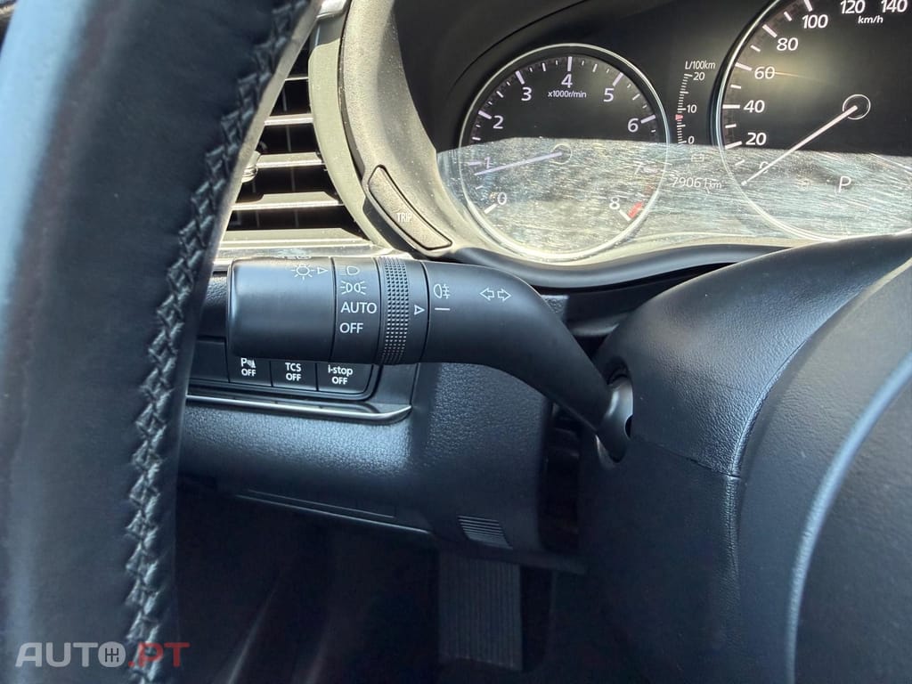 Mazda CX-30 2.0 e-Skyactiv-G Exclusive-line AT