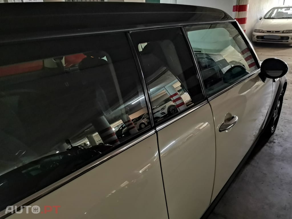 MINI Clubman One D - Van den Broeck