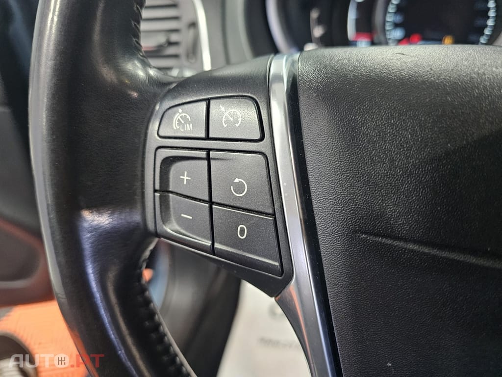 Volvo V40 1.6 D2 Momentum