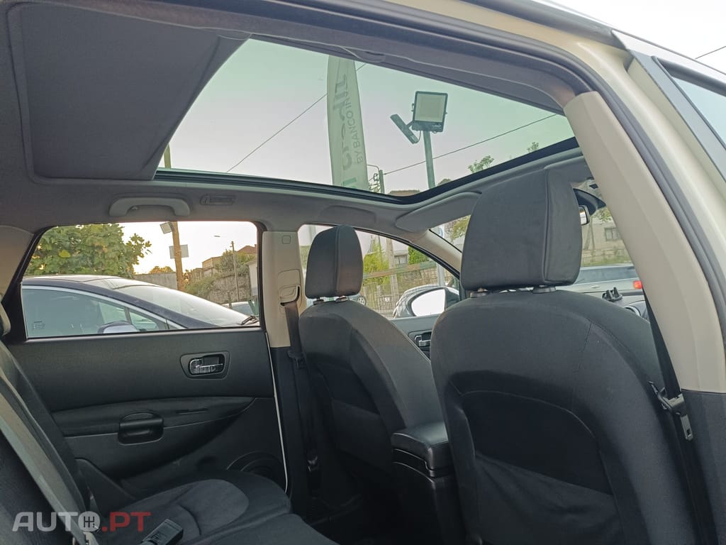 Nissan Qashqai +2 1.5 dCi Tekna Sport 17